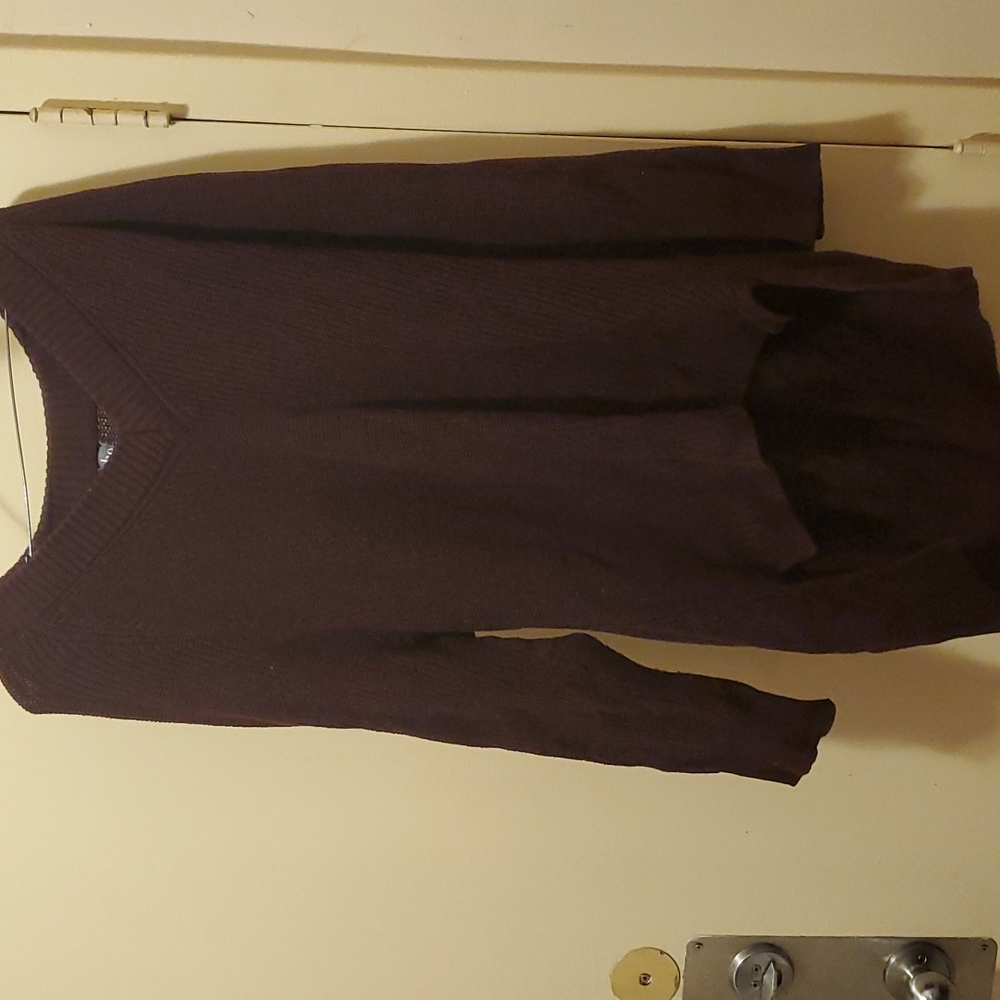 Soho Jean's Women's Large Sweater